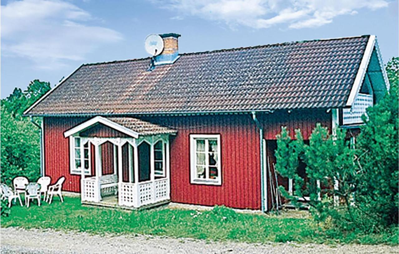 3 Bedroom Beautiful Home In Kristdala Malghult Exterior foto
